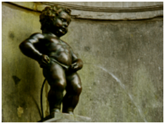 Manneken Pis in centrul Bruxelles-ului